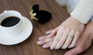 不喜欢戴戒指结婚可以不买吗 不喜欢带戒指买结婚戒指怎么办