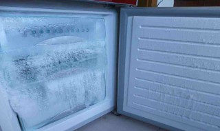 冰箱外面发热正常吗（冰箱外面发热正常吗会热多长时间）