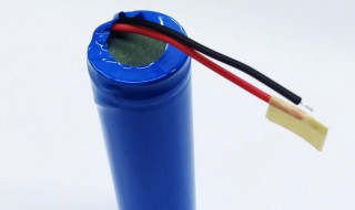 干电池的电压（干电池的电压是多少）