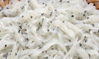 如何制作好吃的花生米小银鱼 如何制作好吃的花生米小银鱼的做法