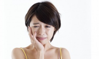 为什么一般人在哭时会流鼻涕 为什么一般人在哭的时候会流鼻涕