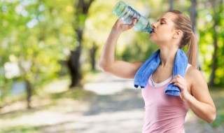 运动后可以喝水吗（减肥期运动后可以喝水吗）