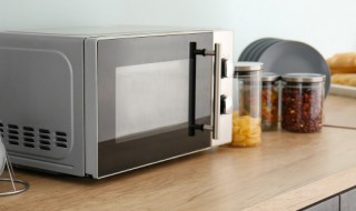 快餐盒可以放微波炉加热吗 一次性塑料快餐盒可以放微波炉加热吗