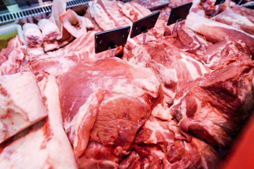 猪肉价格连续7周回落！具体跌到多少钱？2021年养殖还赚钱吗？附