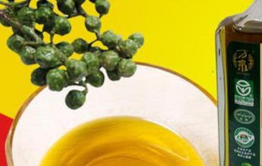 花椒油和藤椒油的区别 花椒油和藤椒油的区别是什么