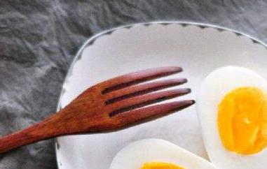 吃水煮蛋的八大好处 吃水煮蛋的八大好处有哪些