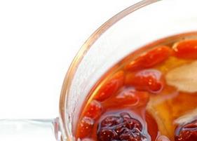 红枣枸杞茶的功效与作用 黄芪玫瑰花红枣枸杞茶的功效与作用