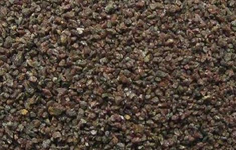 石榴石滤料有什么特点 石榴石滤料与石英砂滤料的区别