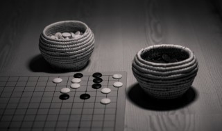 围棋只能一个子一个子的吃吗（围棋可以一直吃一颗子吗）