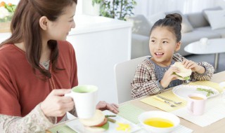 简单顺口的女孩名字两个字（简单的名字女生）