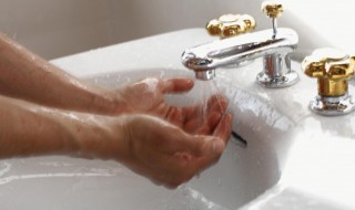 卫生间洗手盆反味怎么办 卫生间的洗手盆反味怎么办