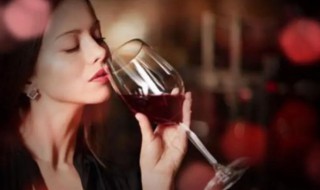 为什么干红葡萄酒喝起来苦涩啊 干红葡萄酒有点苦涩