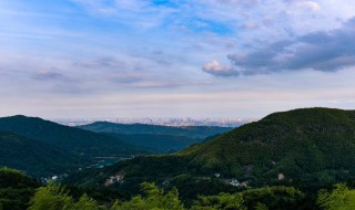 梅岭旅游攻略（梅岭旅游攻略百度旅游）