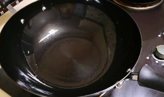 不粘锅第一次使用后怎么清洗 不粘锅第一次使用怎样清理