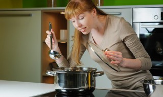 榴莲五指毛桃玉竹煲汤的做法 榴莲和五指毛桃可以一起煲汤吗