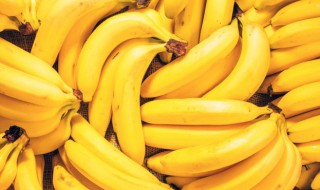拔丝香蕉怎么做既简单又好吃 拔丝香蕉怎么做好吃又简单的做法
