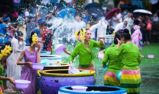 泼水节祝福语（泼水节祝福语七字大全）