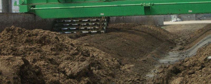 肥料在农业生产中的作用（肥料在农业生产中的作用有哪些?）