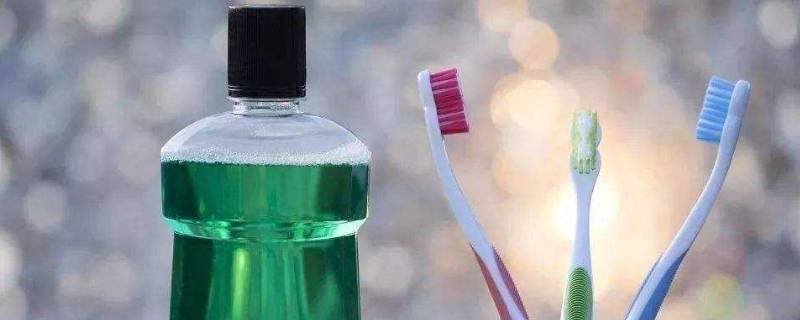 先用漱口水还是先用牙膏刷牙 用漱口水之前要先用牙膏刷牙吗?