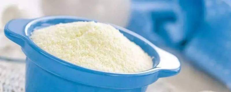全脂乳粉和全脂奶粉有什么区别（全脂乳粉和全脂奶粉有什么区别哪个好?）