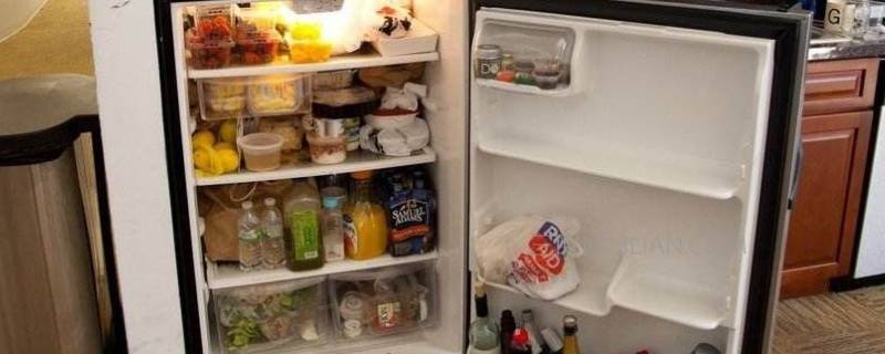 冰箱放韭菜花都是味怎么去除 韭菜放冰箱有异味怎么办