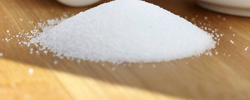 食盐中为什么要加亚铁氰化钾 食盐中为什么要加亚铁氰化钾溶液