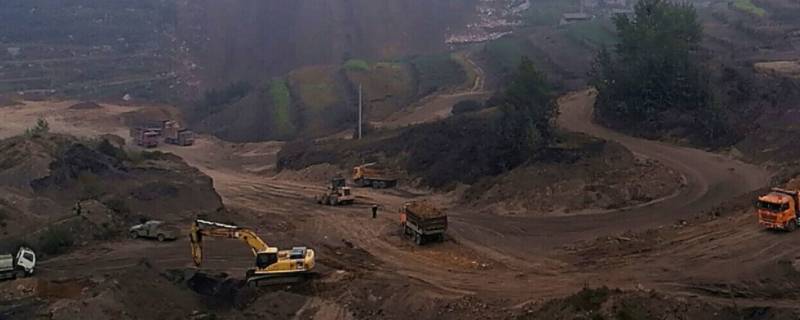 位于云冈石窟附近的大型煤矿是（位于云冈石窟附近的大型煤矿是什么煤）