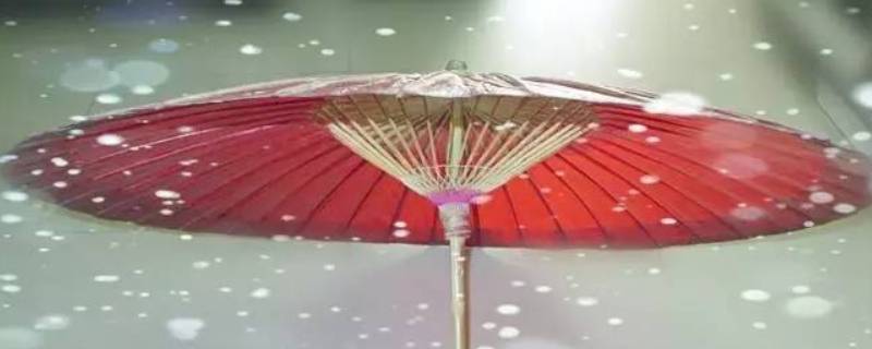 雨伞的寓意和象征（雨伞的意喻）