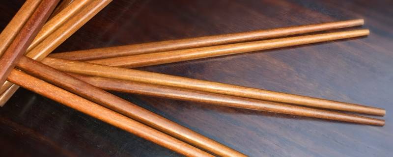 木质筷子可以放在消毒柜里面吗（木质的筷子可以放到消毒柜里头么?）