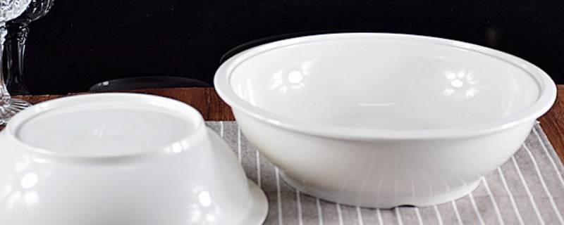 像塑料又像陶瓷的碗叫什么碗 像塑料一样的碗是什么材质