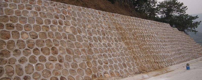 多高的挡土墙需要做地质勘察 挡土墙高度多少米要专家论证