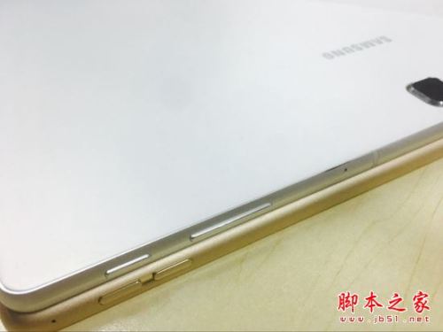 iPad Pro和三星Galaxy TabPro s买哪个好?