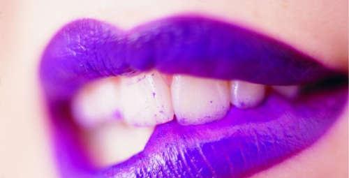 嘴唇发紫是什么原因 嘴唇发紫是什么原因男