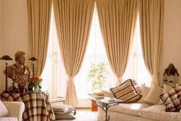 安装窗帘要的就是美观和牢固 按装窗帘知识