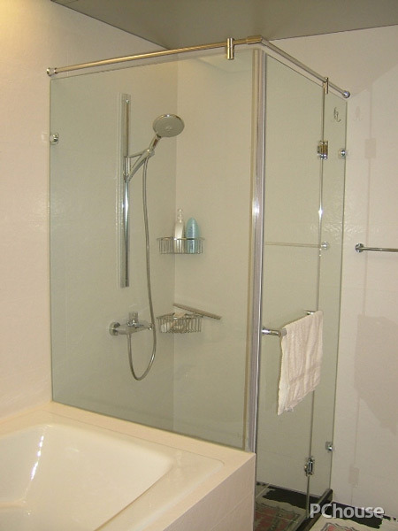 定制淋浴拉门的清洁与保养 淋浴房移门拉手配件