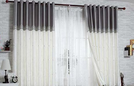 窗帘轨道的安装方法 窗帘轨道的安装方法图片