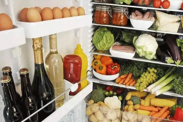 冰箱保存食物都有哪些注意事项（冰箱保存食物都有哪些注意事项和禁忌）