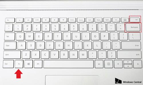 如何用键盘调节微软Surface surface键盘亮度调节