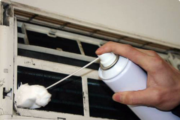 清洗空调污垢的方法 清洗空调污垢的方法有几种