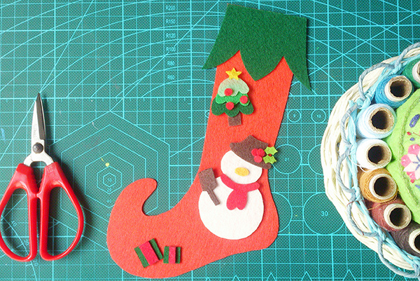 如何手工制作圣诞袜?手工制作圣诞袜步骤