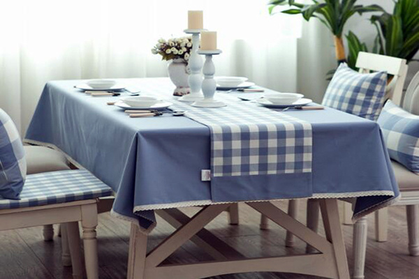 餐桌布类别简析 让家居风情多种