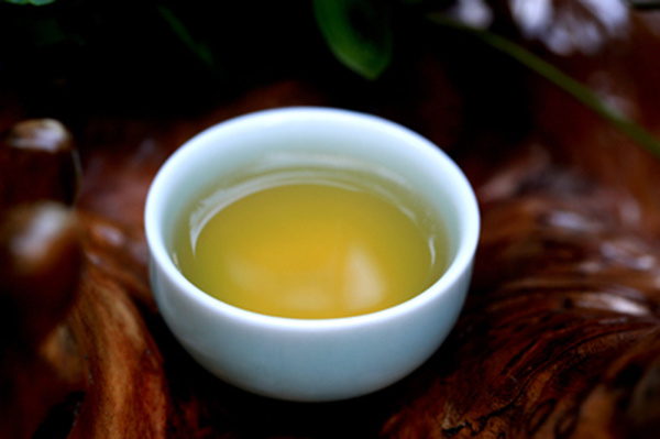 大红袍茶名称的由来 大红袍茶的功效与作用