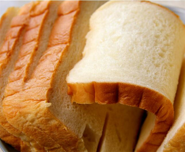好用的面包机怎么选 仅仅看品牌吗