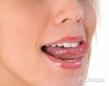 舌苔发白是怎么回事