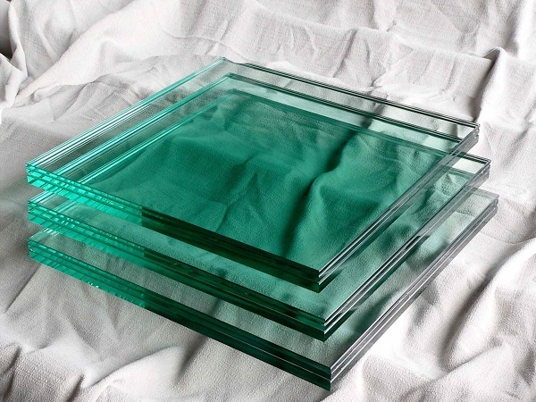 家居装修玻璃当道 解释常见的玻璃种类都是什么