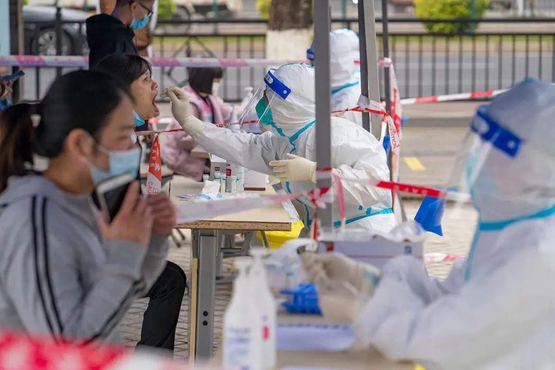 广东珠海：明起有核酸检测需求的市民 在社会面便民采样点自费检测