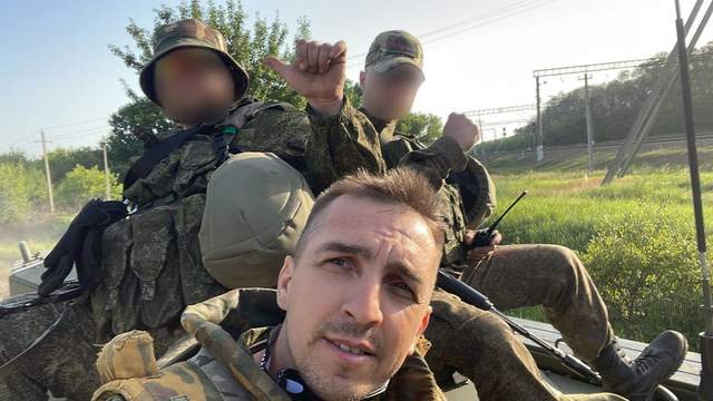 俄军少校：我不能坐在战壕里，前面是我的士兵，我怎能丢下他们？