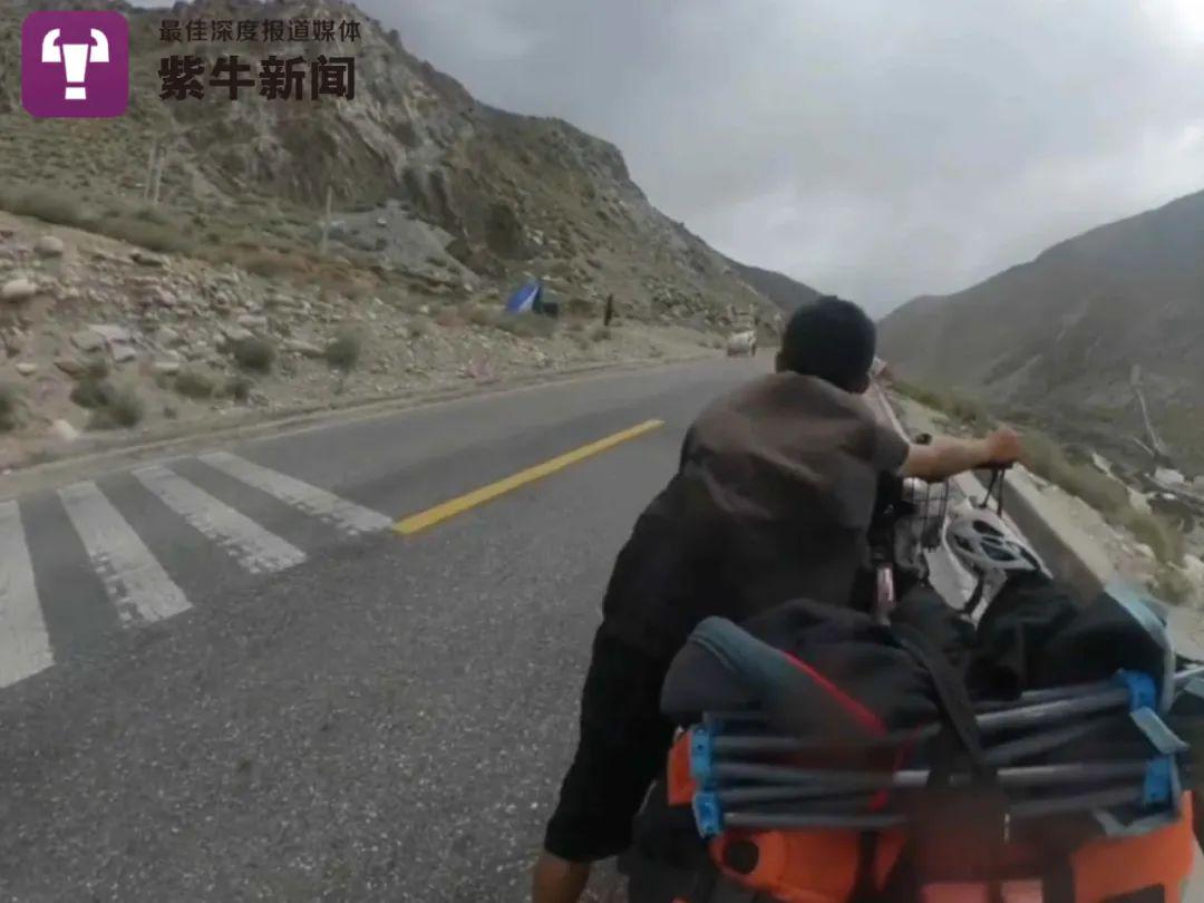 【紫牛头条】对话带厌学儿骑行9000公里的父亲：我没唬住他，反把自己累够呛