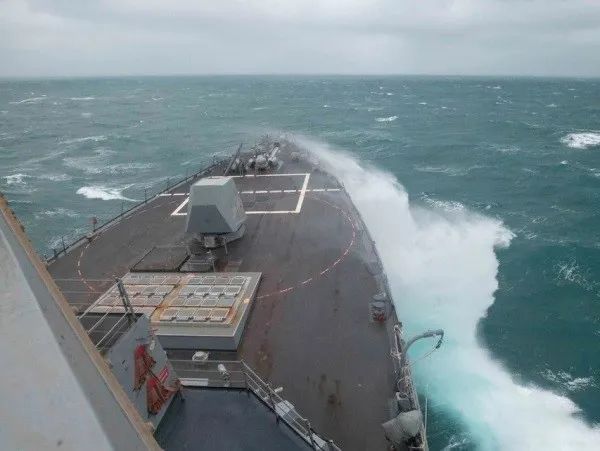 刘和平：美舰穿行台湾海峡的政治意义大于军事意义