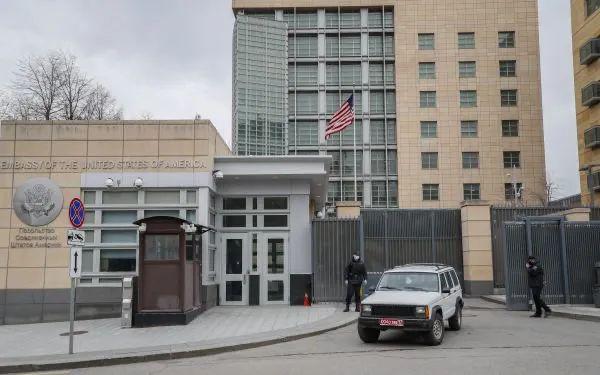 俄媒：俄方向美国驻俄罗斯大使馆递交照会